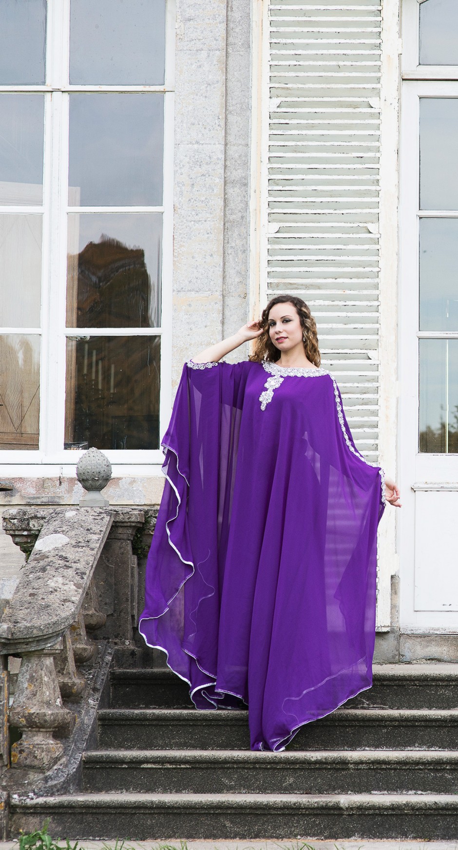 Robe de Dubaï modèle Lilas